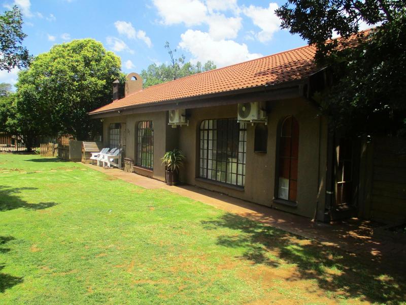 3 Bedroom Property for Sale in Pellissier Free State